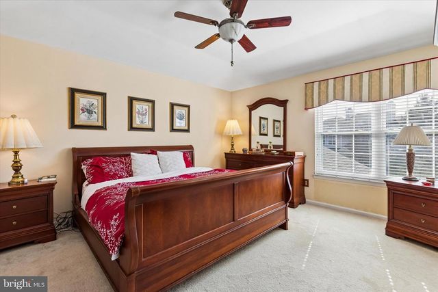 19 VICTORIA CIR, Collegeville, PA 19426