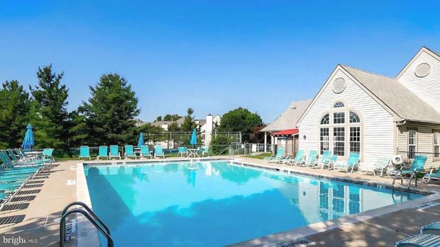 19 VICTORIA CIR, Collegeville, PA 19426