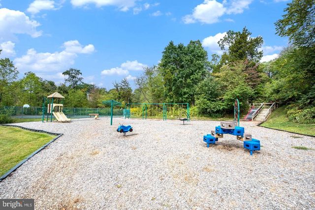 19 VICTORIA CIR, Collegeville, PA 19426