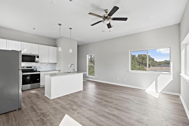 8204 Tower Street, Houston, TX 77088