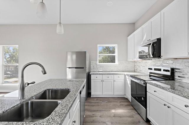 8204 Tower Street, Houston, TX 77088