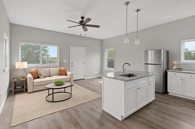 8204 Tower Street, Houston, TX 77088