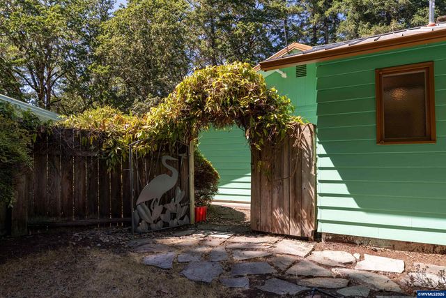 6575 NW Mountain Laurel Pl, Corvallis, OR 97330