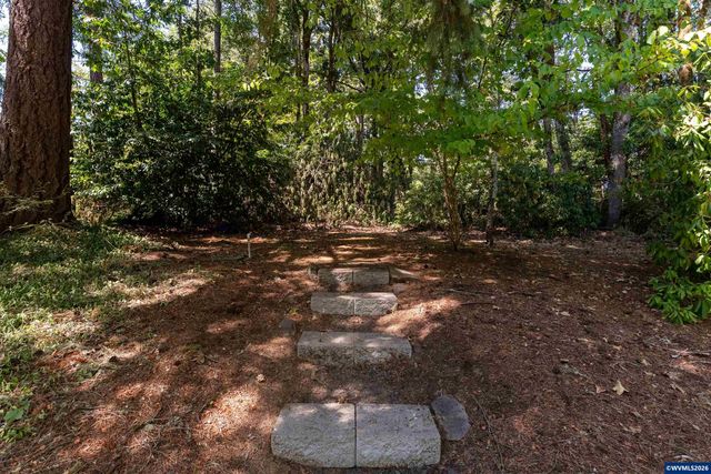 6575 NW Mountain Laurel Pl, Corvallis, OR 97330