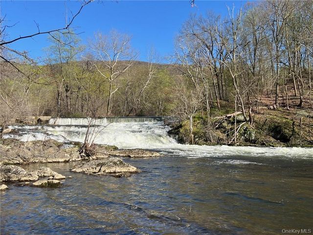 359 Cherry Street, Beacon, NY 12508