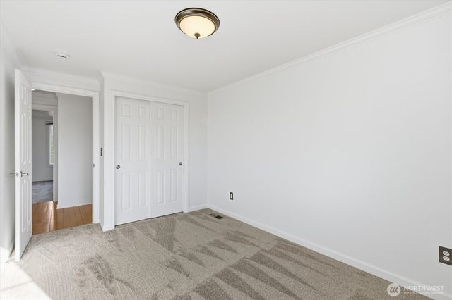 139 E 92nd Street, Tacoma, WA 98445