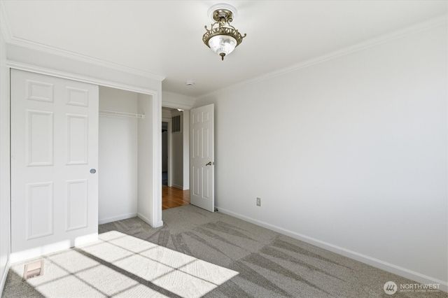 139 E 92nd Street, Tacoma, WA 98445