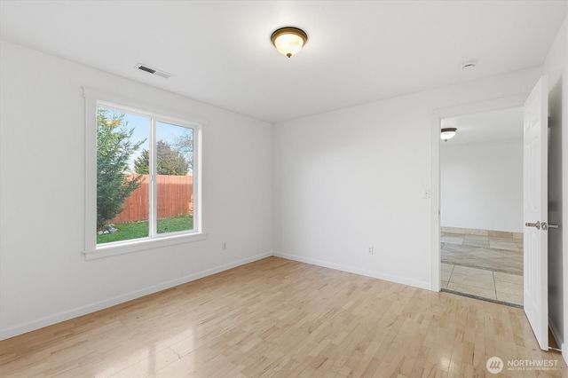 139 E 92nd Street, Tacoma, WA 98445