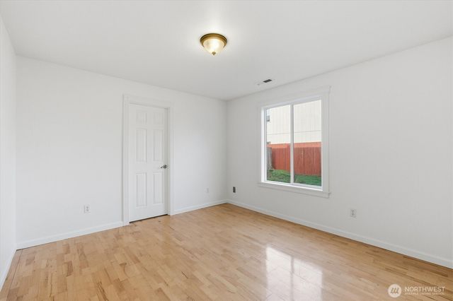 139 E 92nd Street, Tacoma, WA 98445