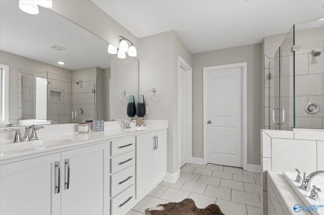 118 James Parcus Circle, Madison, AL 35756