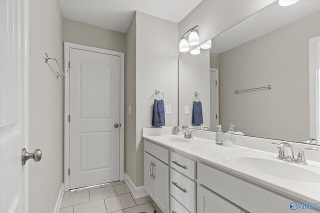 118 James Parcus Circle, Madison, AL 35756