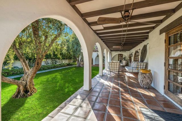 535 N Belardo Road, Palm Springs, CA 92262