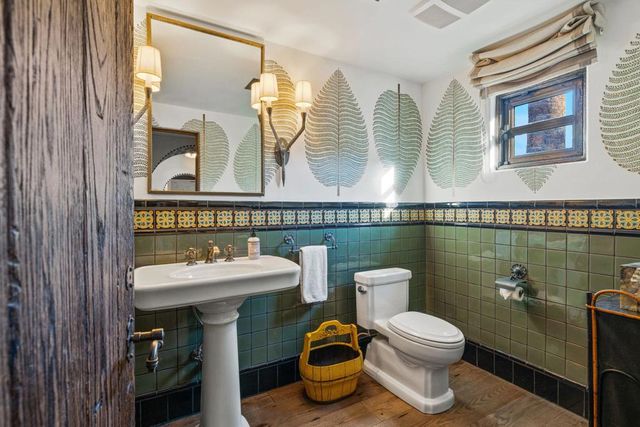 535 N Belardo Road, Palm Springs, CA 92262