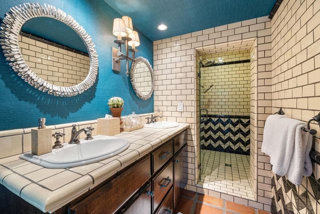 535 N Belardo Road, Palm Springs, CA 92262