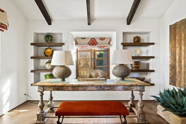 535 N Belardo Road, Palm Springs, CA 92262