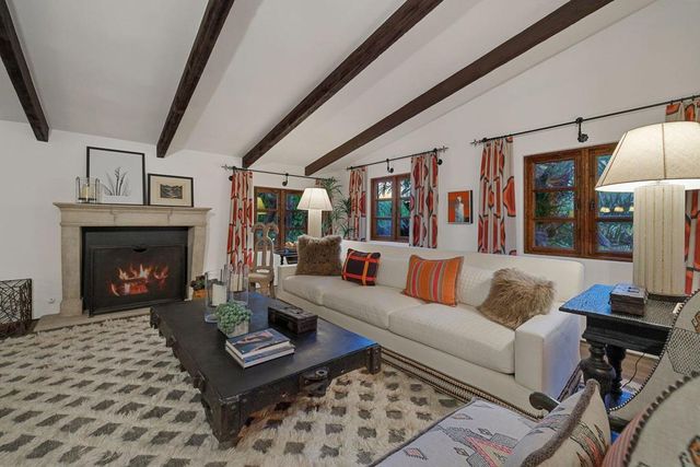 535 N Belardo Road, Palm Springs, CA 92262