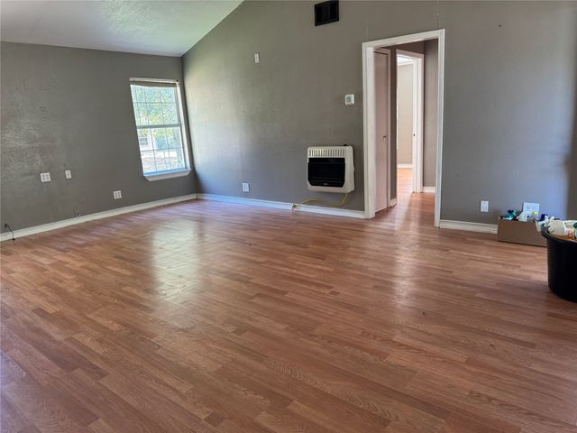 1406 Pecan, Bonham, TX 75418