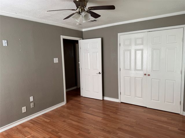 1406 Pecan, Bonham, TX 75418