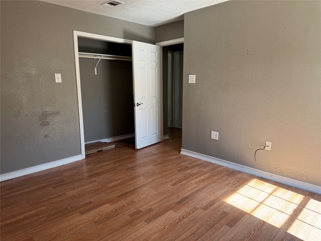 1406 Pecan, Bonham, TX 75418