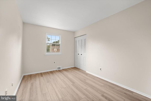 304 CRESCENT HILL DR, Havertown, PA 19083