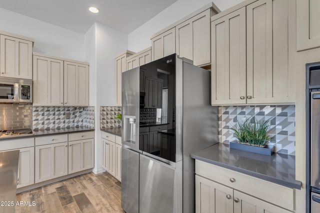 3806 E TAURUS Place, Chandler, AZ 85249