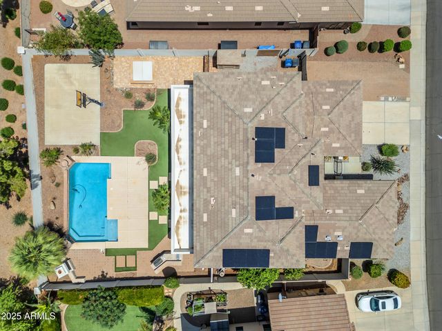 3806 E TAURUS Place, Chandler, AZ 85249