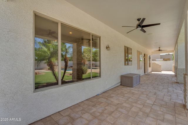 3806 E TAURUS Place, Chandler, AZ 85249