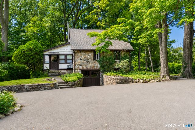 296 Bennetts Farm Road, Ridgefield, CT 06877