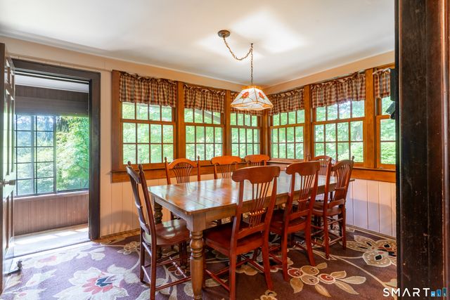 296 Bennetts Farm Road, Ridgefield, CT 06877