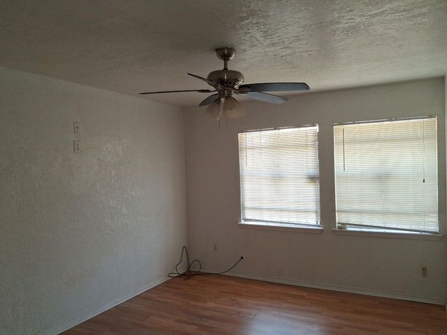 12215 Sandpiper Drive 122, Houston, TX 77035