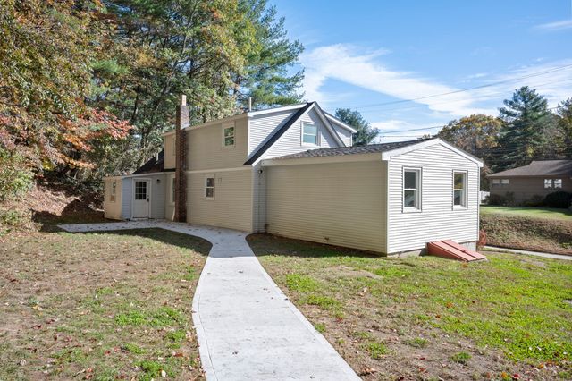 78 Pleasant St., Grafton, MA 01519