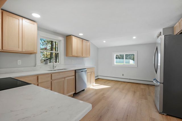 78 Pleasant St., Grafton, MA 01519