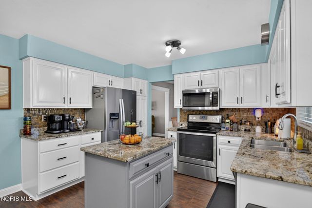 4514 Talmadge Green Road, Toledo, OH 43623