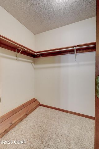 2920 N Chandler Avenue, Joplin, MO 64801