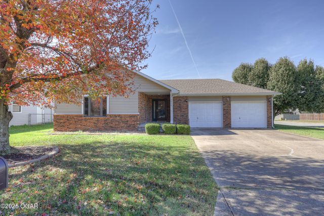 2920 N Chandler Avenue, Joplin, MO 64801