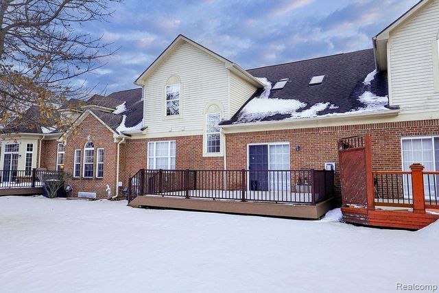 48608 Oak Bridge Drive, Canton Charter Township, MI 48188