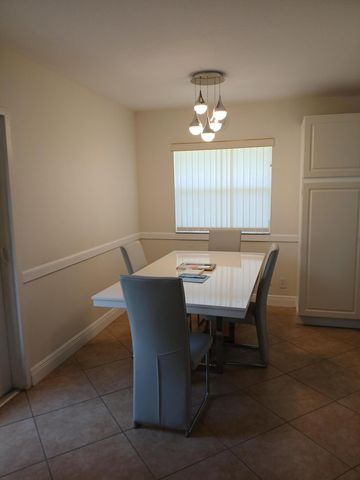 92 Seville, Delray Beach, FL 33446