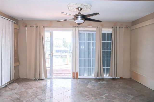 303 LAGOON DRIVE, Palm Harbor, FL 34683