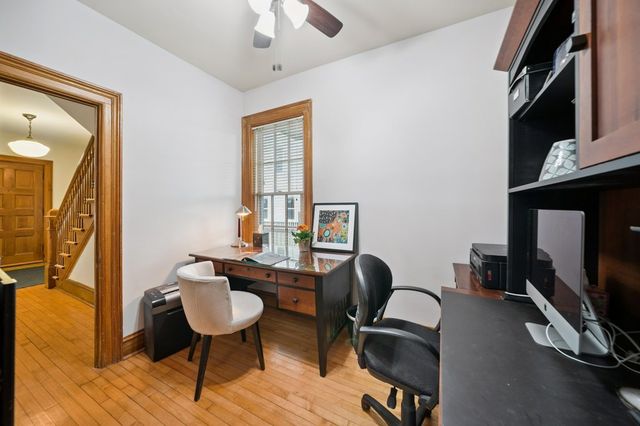 7246 N Oleander Avenue, Chicago, IL 60631