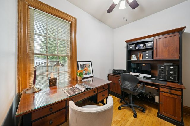 7246 N Oleander Avenue, Chicago, IL 60631