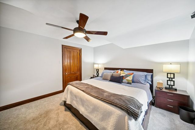 7246 N Oleander Avenue, Chicago, IL 60631