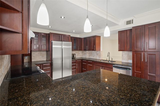 9417 Bassoon Drive, Houston, TX 77025