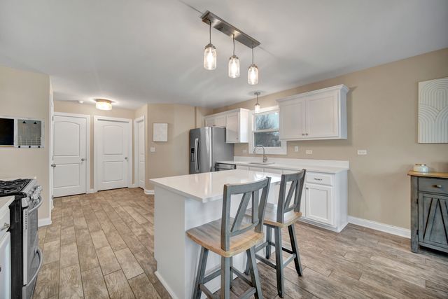 16224 Celtic Circle, Manhattan, IL 60442