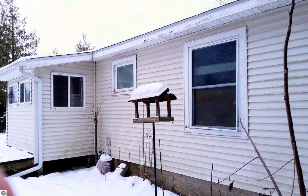 Image 3 of property listing at 609 Ash Street, Elk Rapids, MI 49629