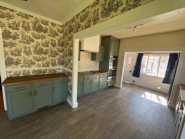 52 W Adams St, Stockton, CA 95204