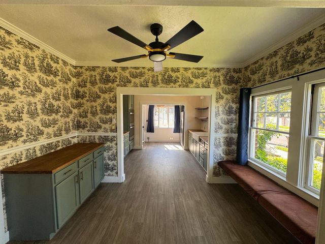 52 W Adams St, Stockton, CA 95204