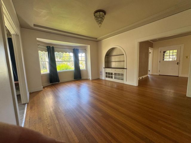 52 W Adams St, Stockton, CA 95204