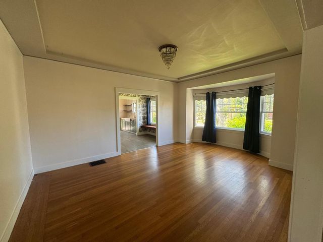 52 W Adams St, Stockton, CA 95204