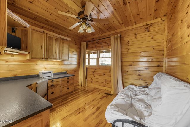 611 Pinnacle Vista, Gatlinburg, TN 37738