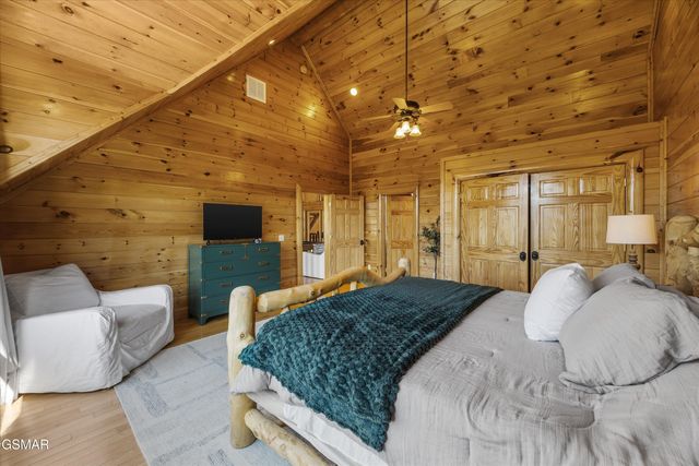 611 Pinnacle Vista, Gatlinburg, TN 37738